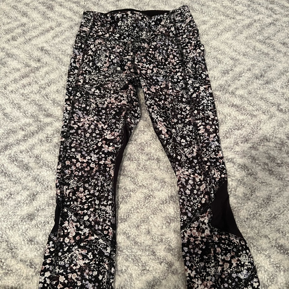 lululemon pace rival crop